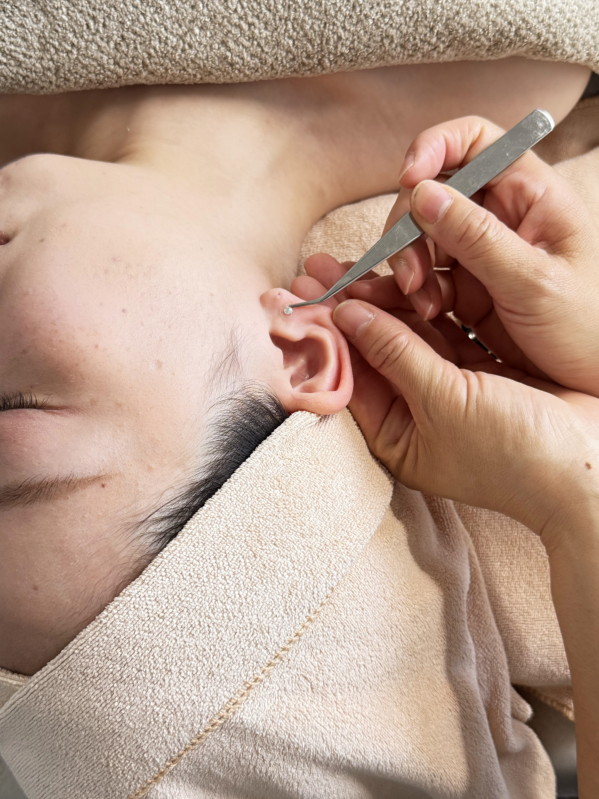 ear_beauty_therapy_img04